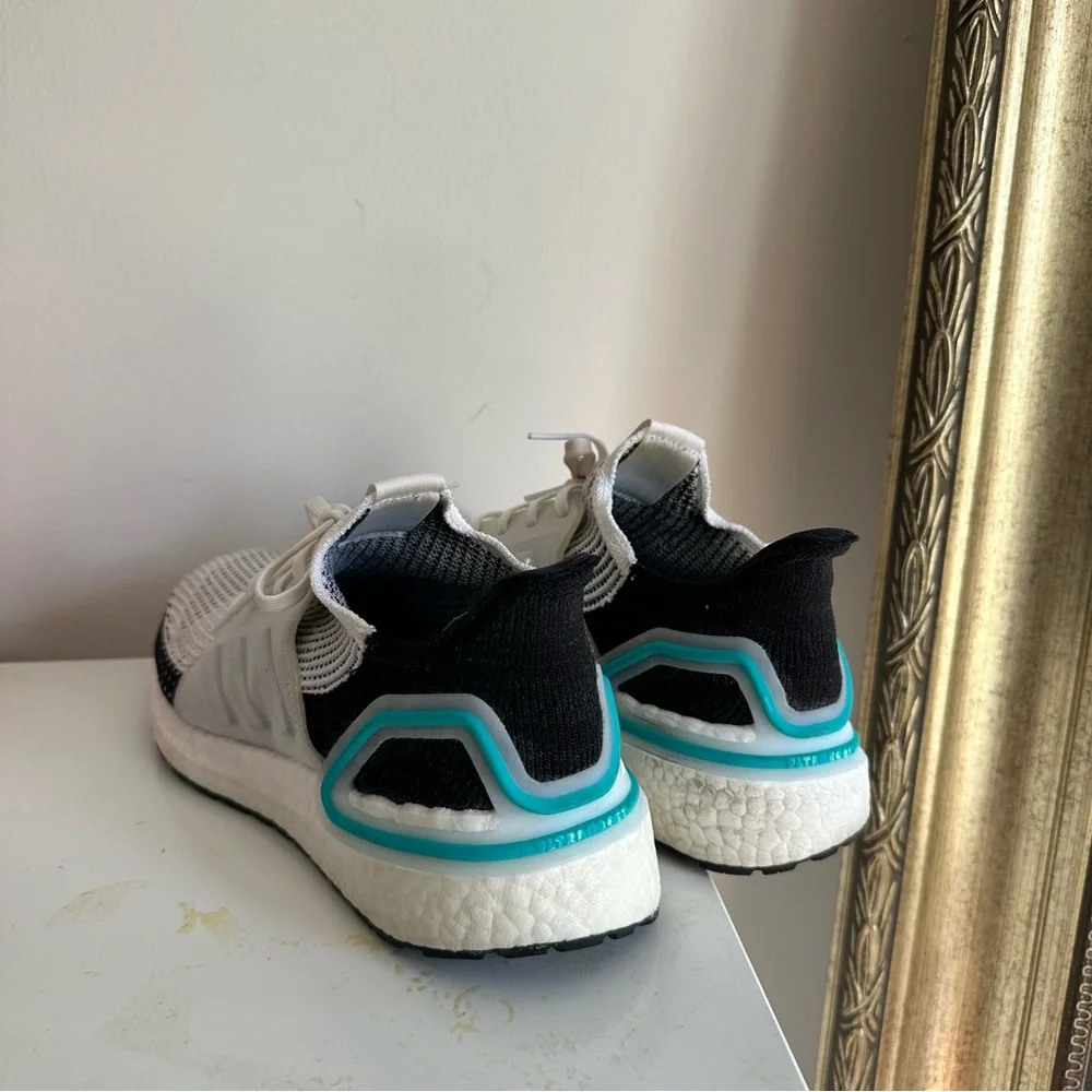 Adidas Ultra Boost 19‎ White Royal Sneakers Mens 8.5